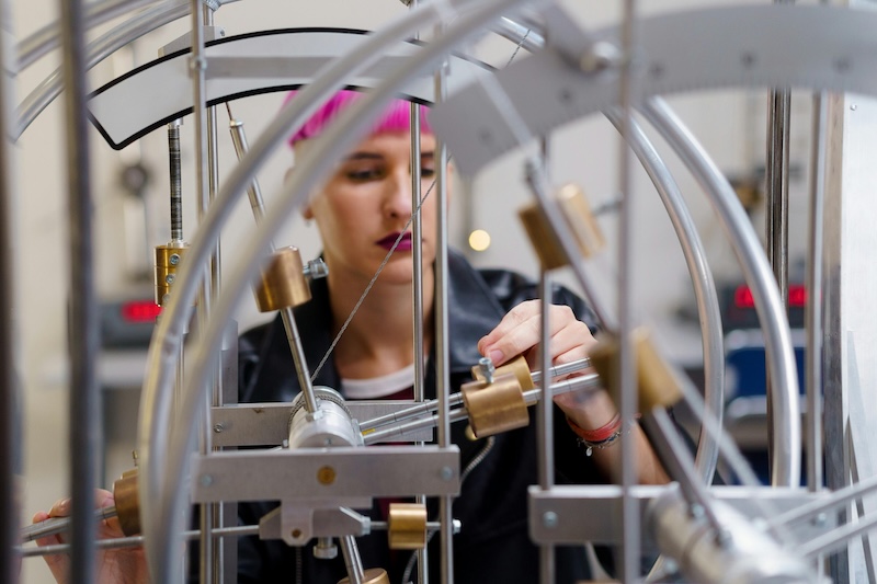 Reliability maintenance worker