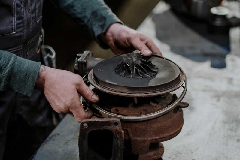 Wear and tear equipment