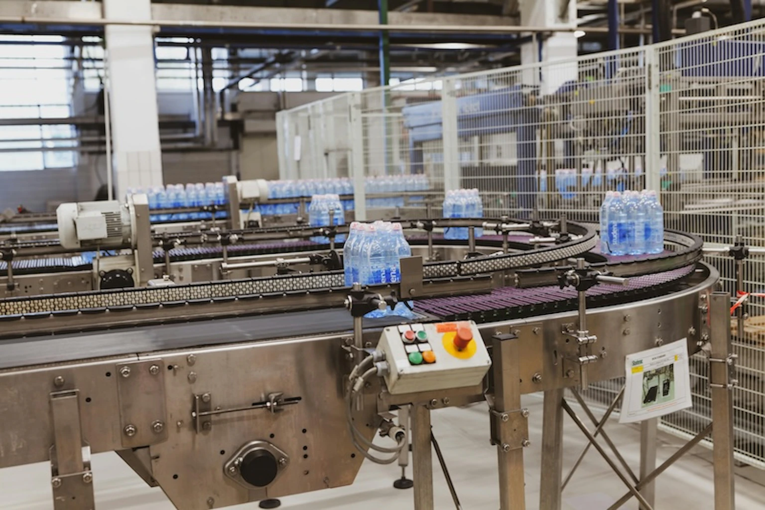 15 Manufacturing Equipment Examples That Drive Efficiency
